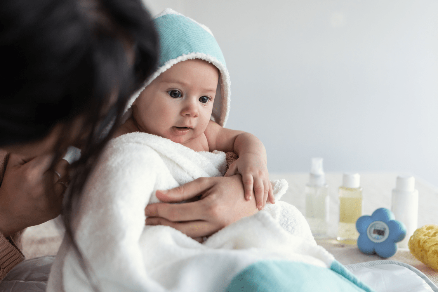 Soins bébé bio : routine naturelle dès la maternité