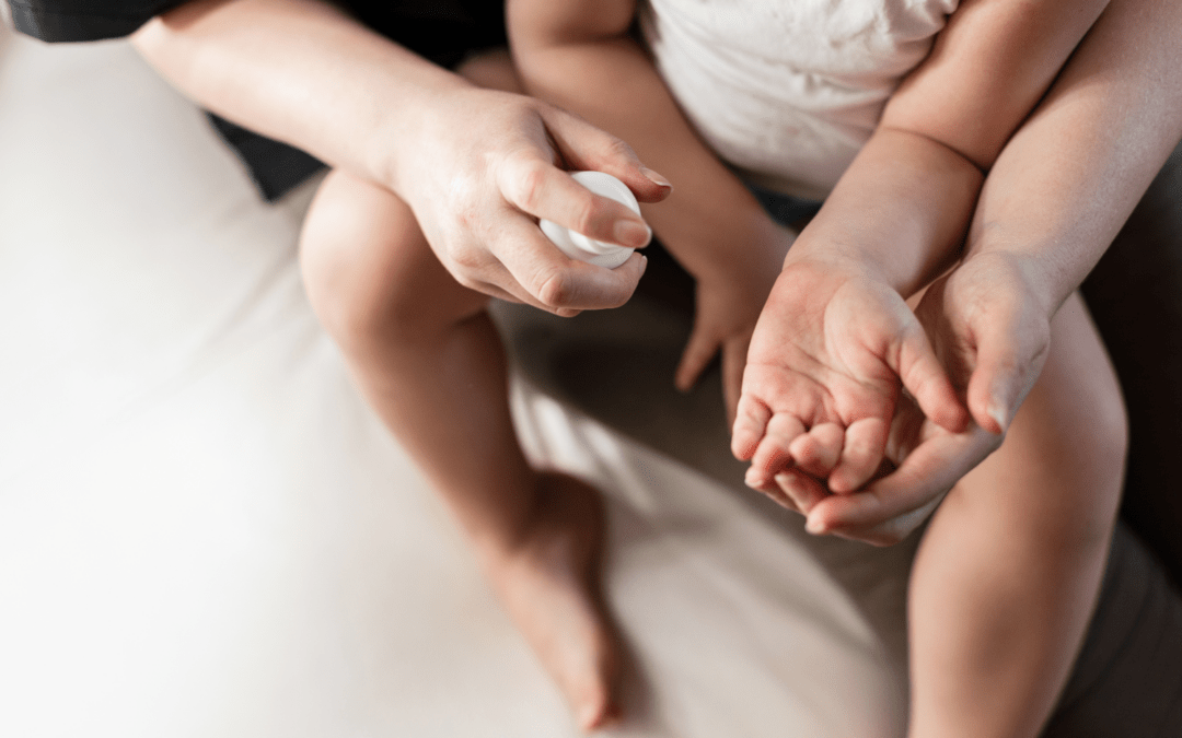 Anti-moustique bébé naturel : que faire et ne jamais faire avant 6 mois