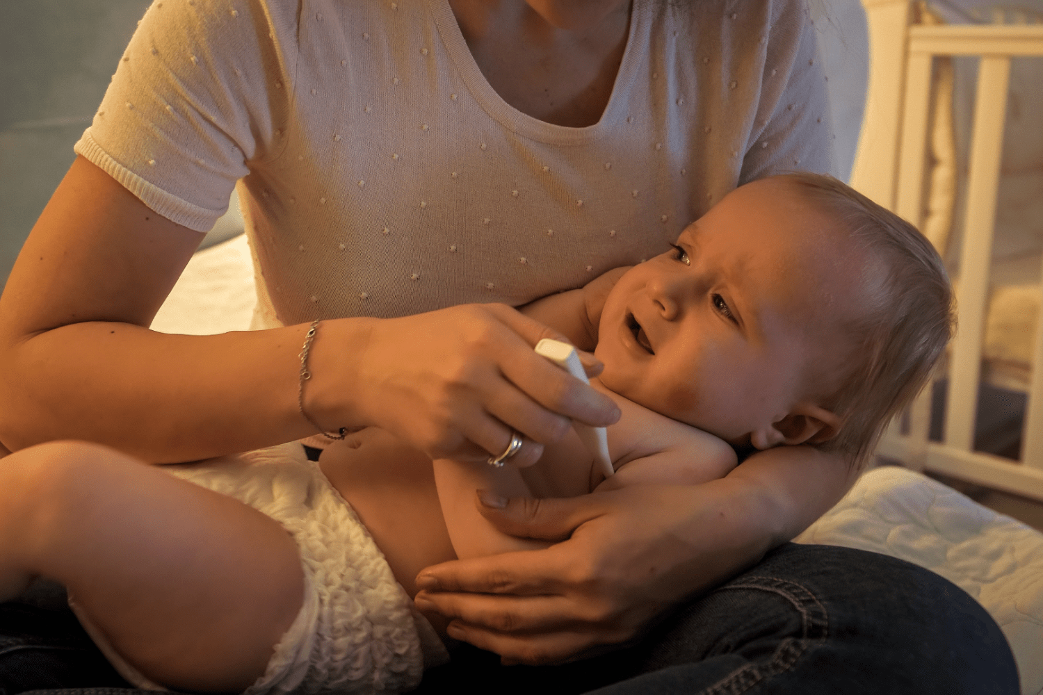 1284_bebe-transpire-erreurs-a-eviter-la-nuit Bébé transpire : erreurs à éviter la nuit